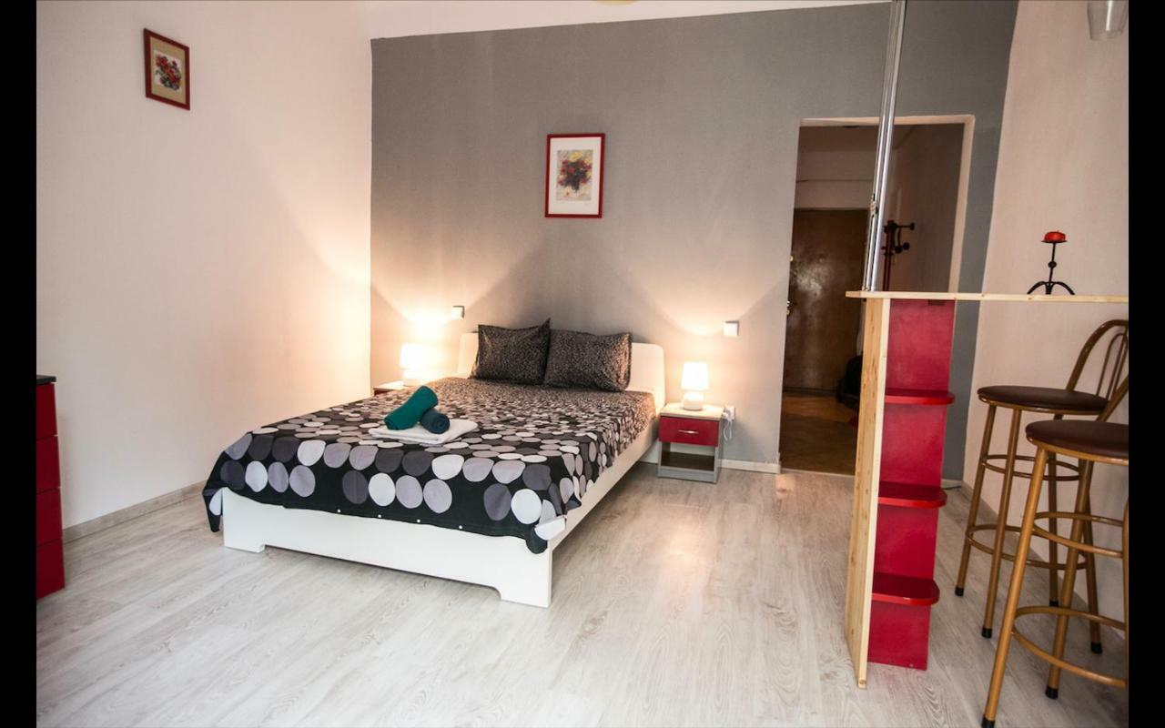 Appartement Cismigiu Garden Studio à Bucarest Extérieur photo