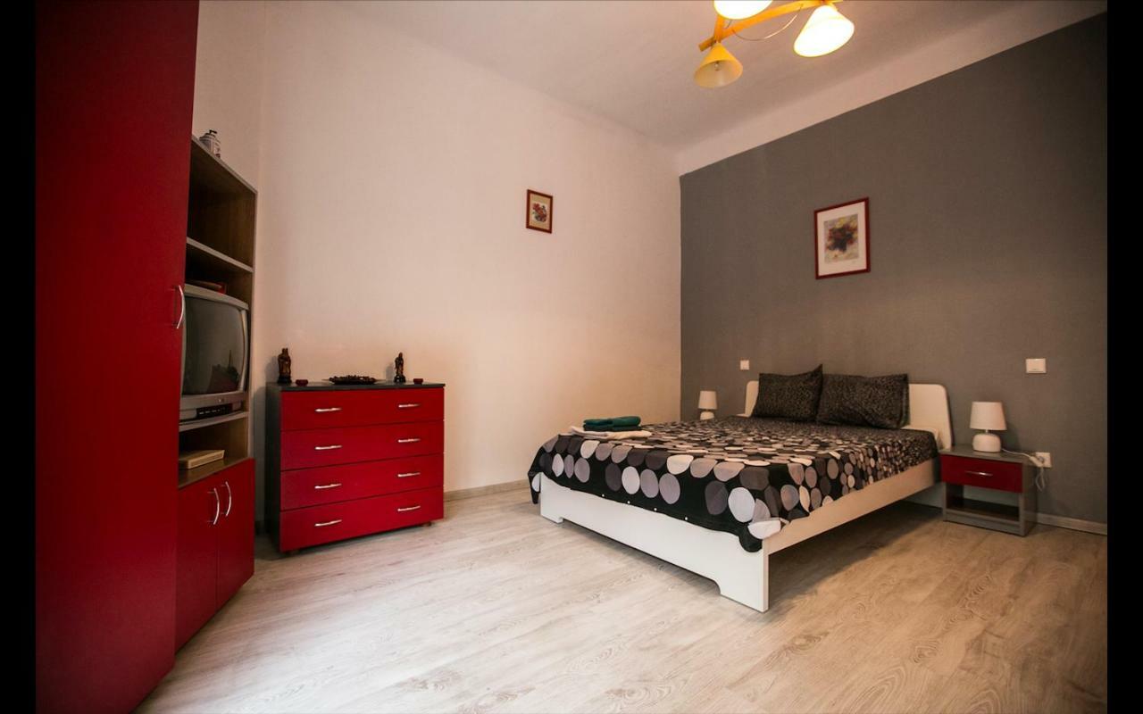 Appartement Cismigiu Garden Studio à Bucarest Extérieur photo