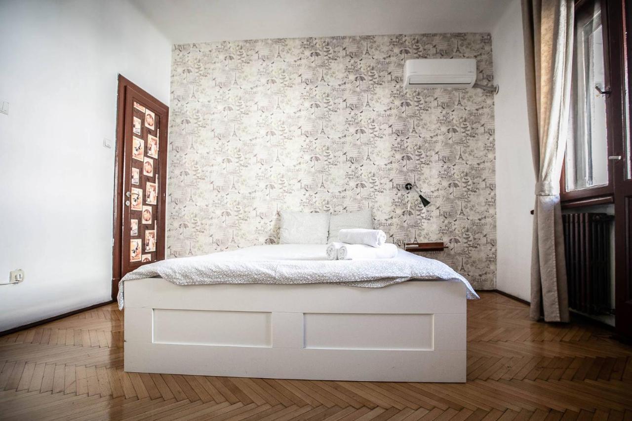 Appartement Cismigiu Garden Studio à Bucarest Extérieur photo